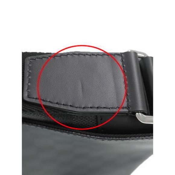 Louis Vuitton Damier Graphite Black District Shoulder Bag - Picture 5 of 8